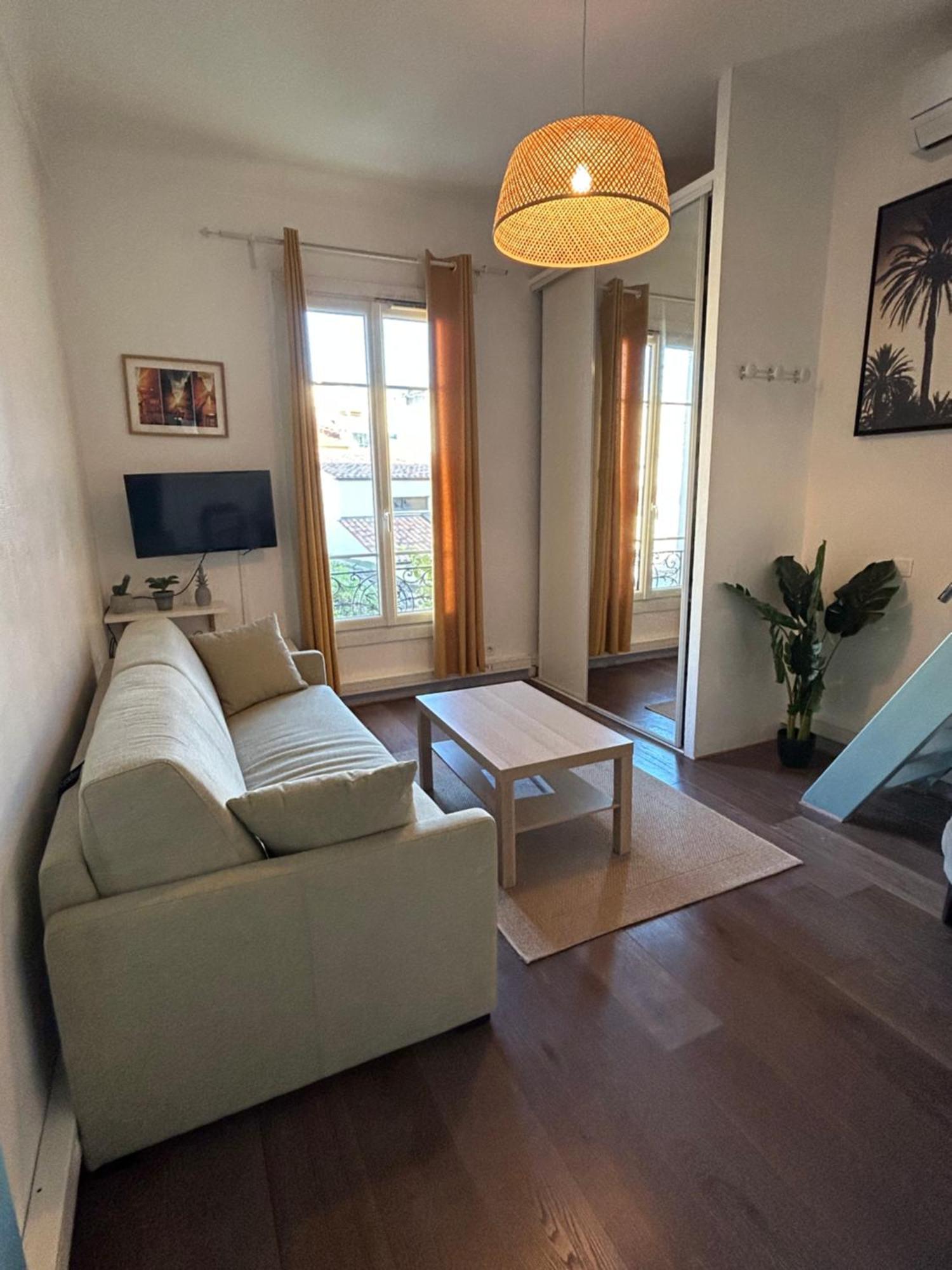 Studio Nice Appartement